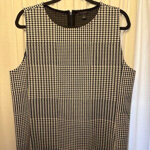 ANN TAYLOR Houndstooth Sleeveless Top Size XL